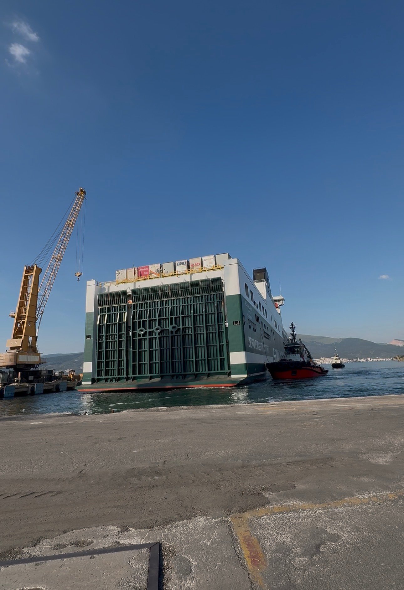 Kargo gemisi operasyonu